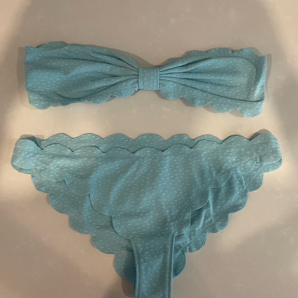 Marysia Antibes Bikini Top - Large *Never Worn